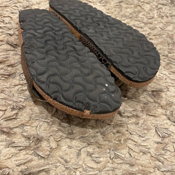 Birkenstock sandals size 37 - Picture 8 of 11